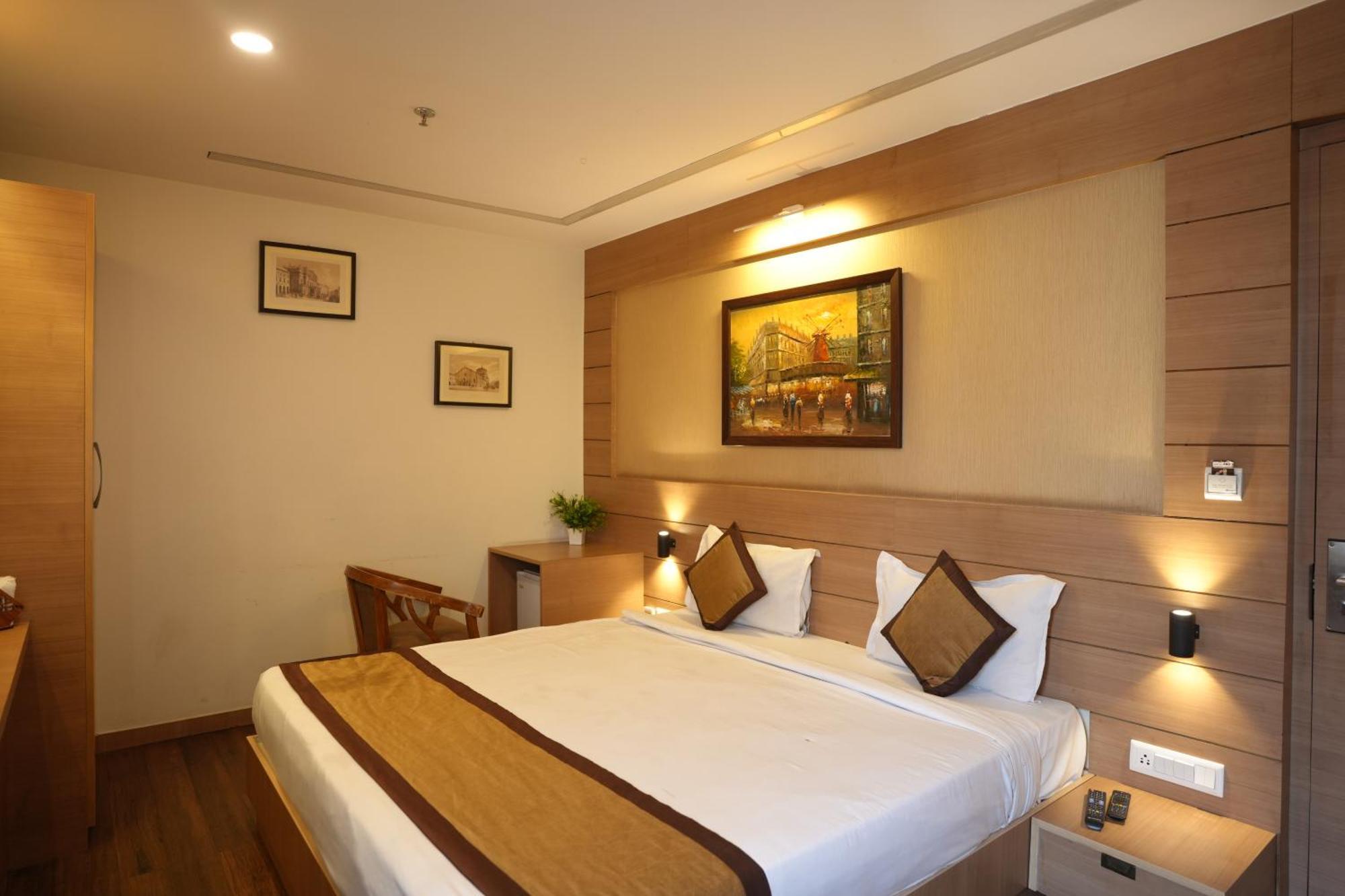 Hotel Silkhouse Premier Danapur Extérieur photo
