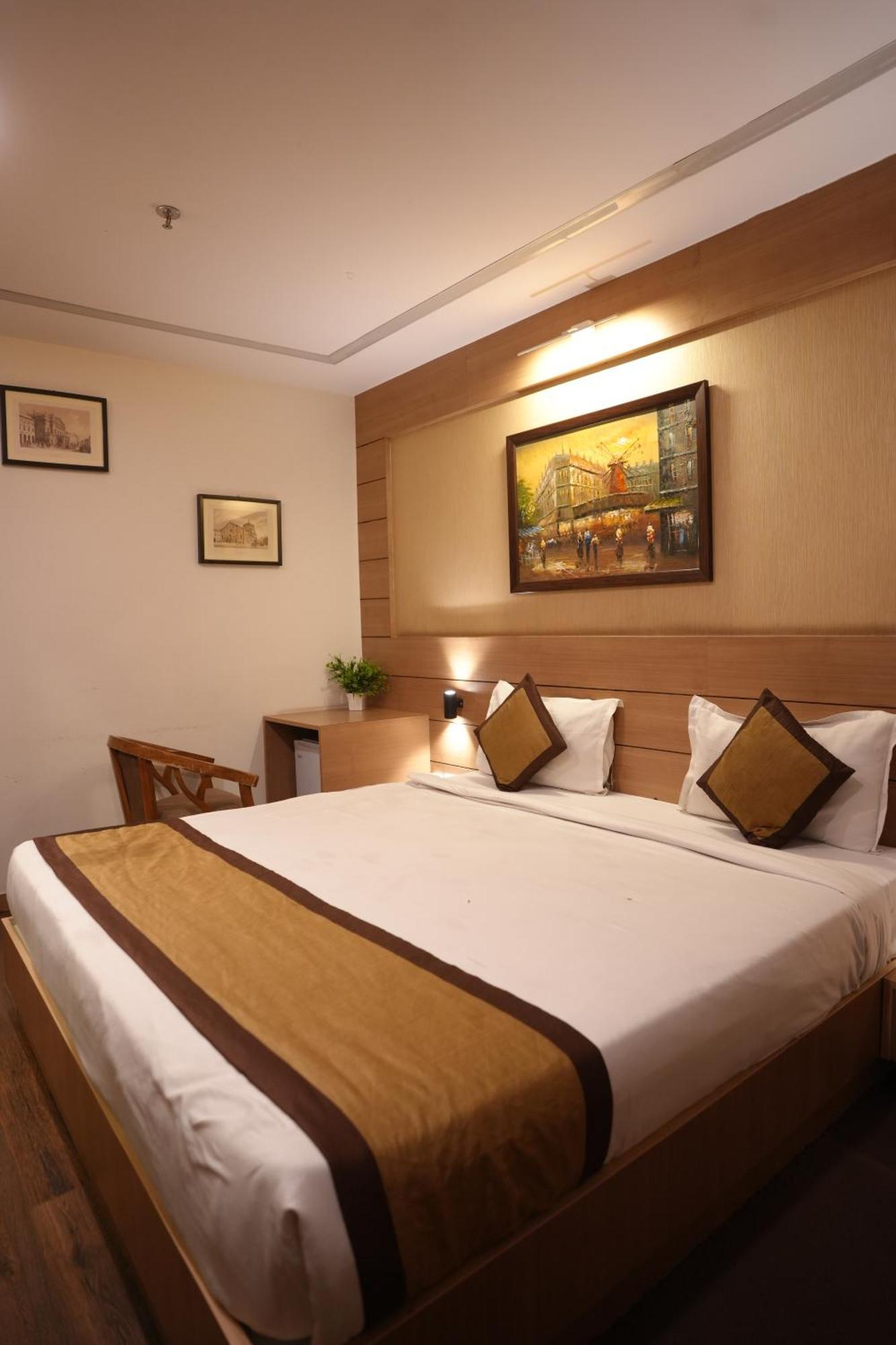 Hotel Silkhouse Premier Danapur Extérieur photo