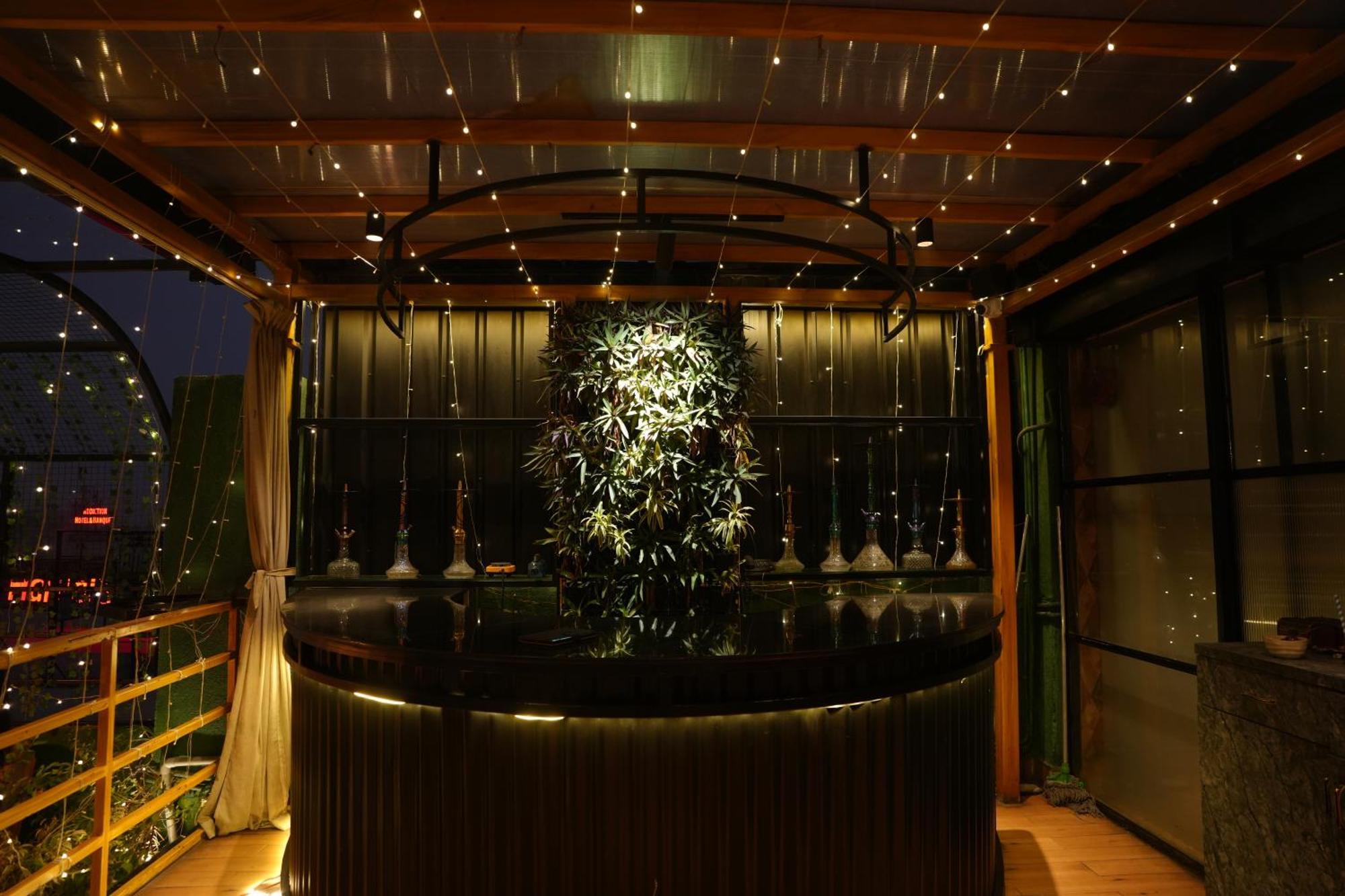 Hotel Silkhouse Premier Danapur Extérieur photo