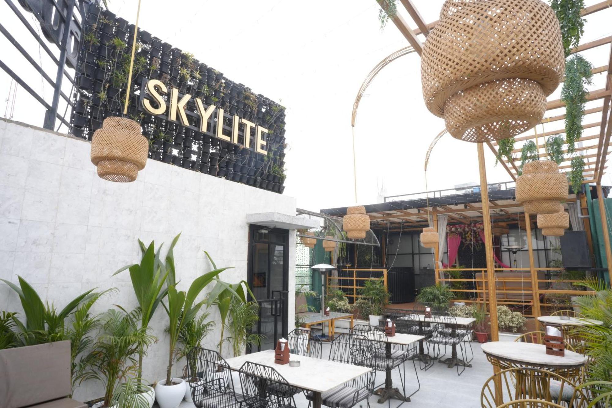 Hotel Silkhouse Premier Danapur Extérieur photo